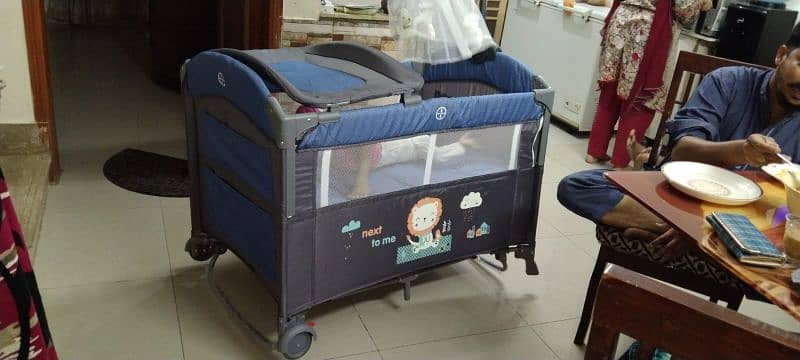 kids Baby cot  condition 10/10 0