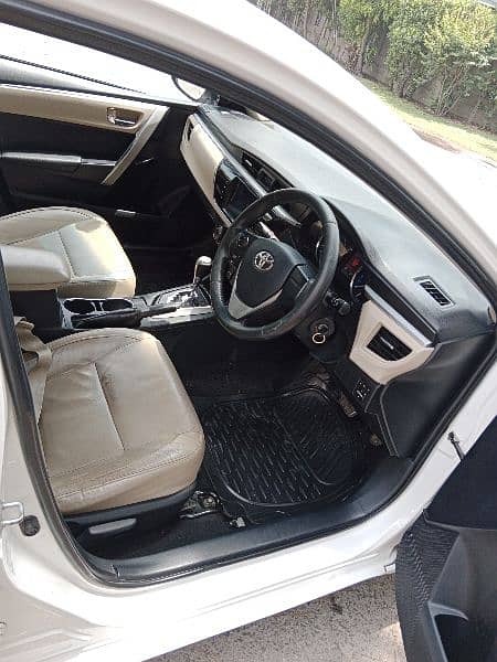 Toyota Corolla Grande 2015 7