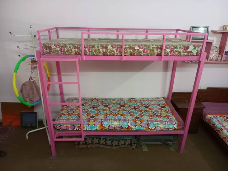 Two story bed with mattress for sale in Sargodha 2