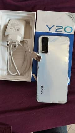 vivo y20 4/64 complete box and charger