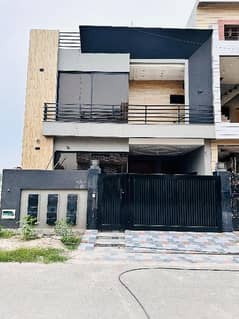 5 Marla House For Rent In Park View City Lahore 0