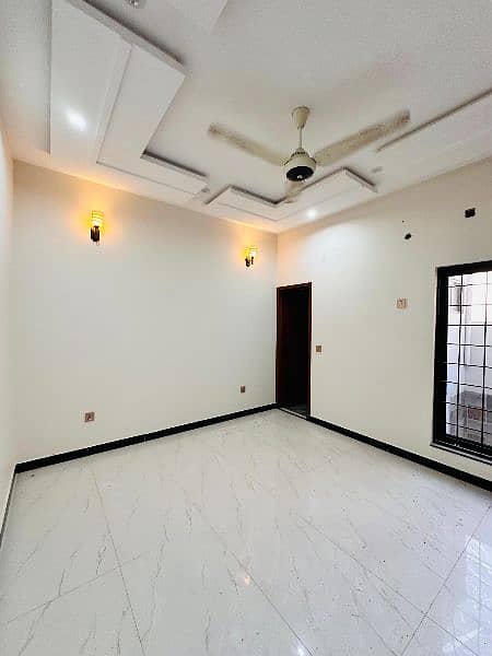 5 Marla House For Rent In Park View City Lahore 8
