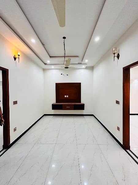 5 Marla House For Rent In Park View City Lahore 10
