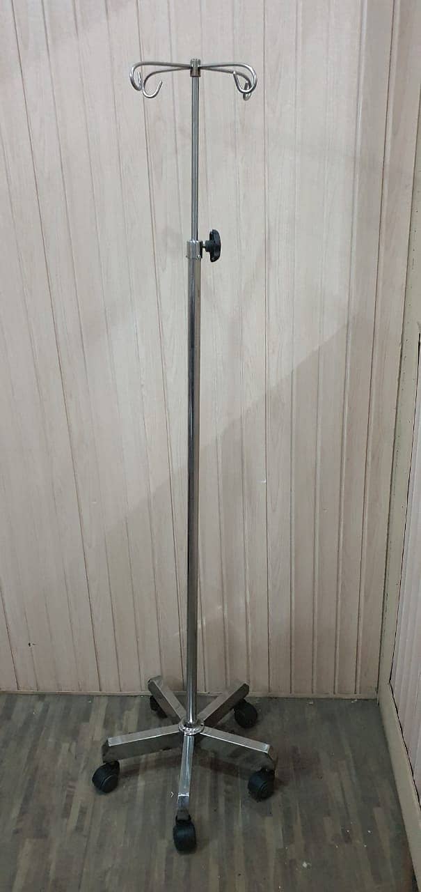 Drip Stand, IV Pole Complete Clinic / Hospital Furniture Manufacturer 18