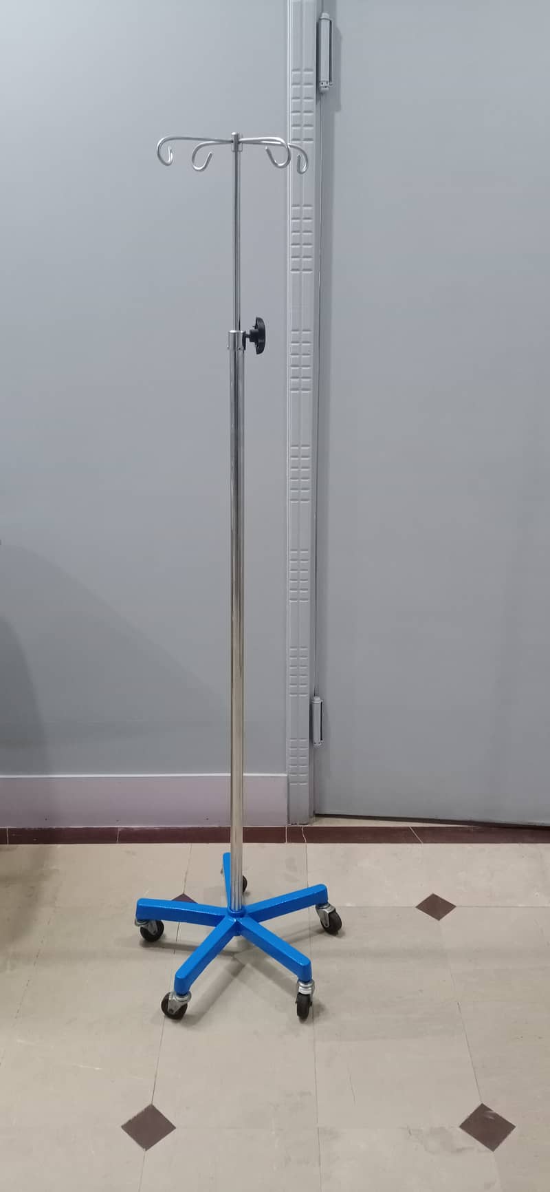 Drip Stand, IV Pole Complete Clinic / Hospital Furniture Manufacturer 9