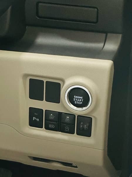 Toyota PASSO XS 2020 4.5 GRADE 8