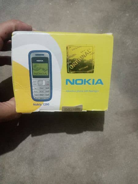 I'm selling my Nokia 1200 set with condition 10/10 0