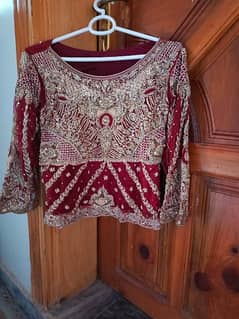 wedding lehnga only used once. in perfect condition