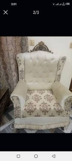 sofa set A1 condition only one month use