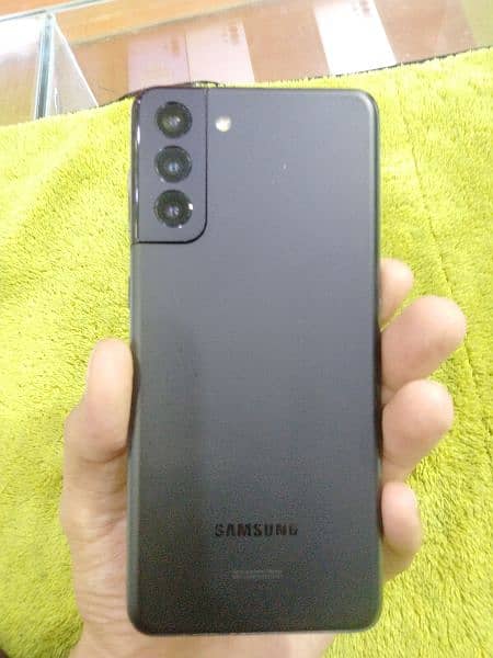 Samsung Galaxy S21+ (Plus) 2
