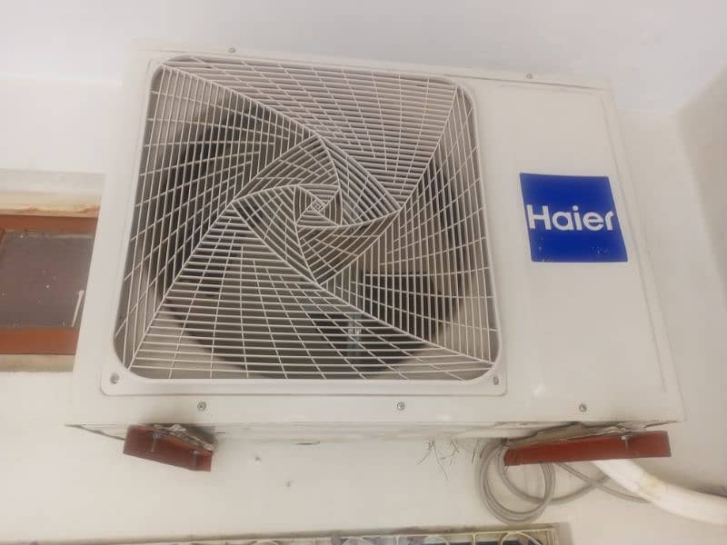 Haier Split AC / 2 Ton well Conditioned 2