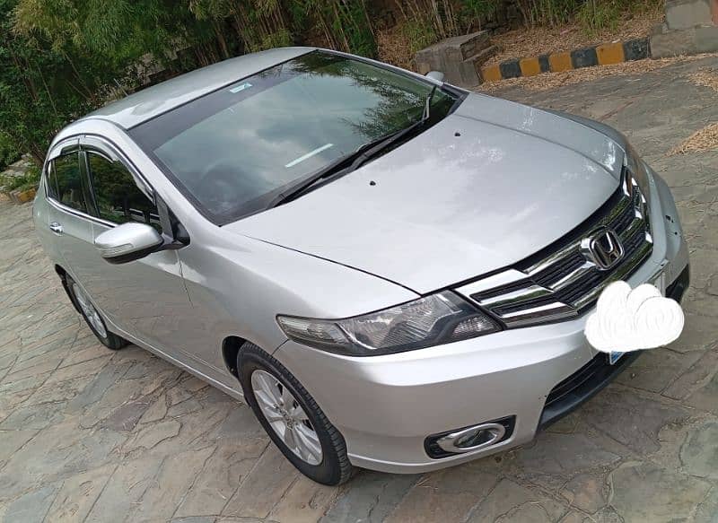 Selling My Home used Honda city Aspire 1.5 second owner.