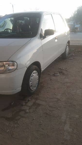 Salam I am selling my alto car showroom condition 9