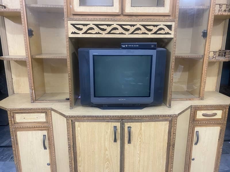 Tv Cabinet with tv 1