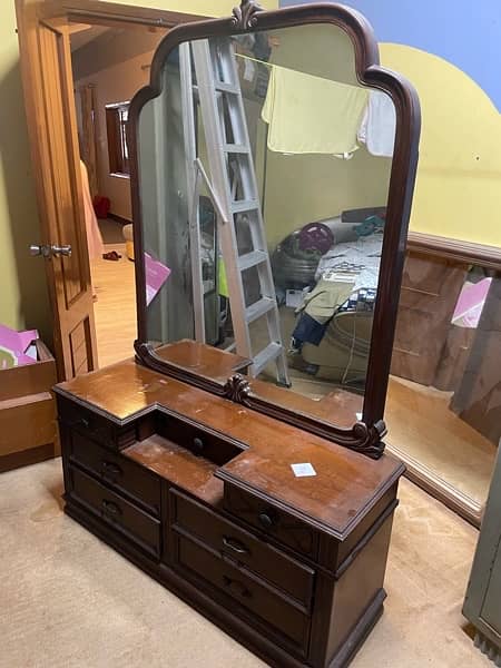 dressing table with chair 3