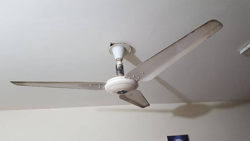 ceiling fan for sale . Rs 4,000 per fan 3