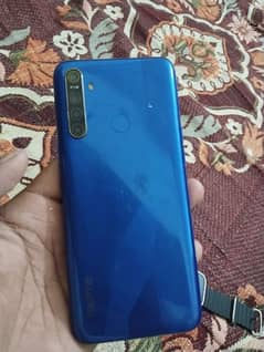 realme_5 ____4+64_. with box and charger available