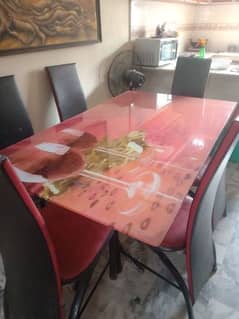 6 seater Dining Table urgent sale