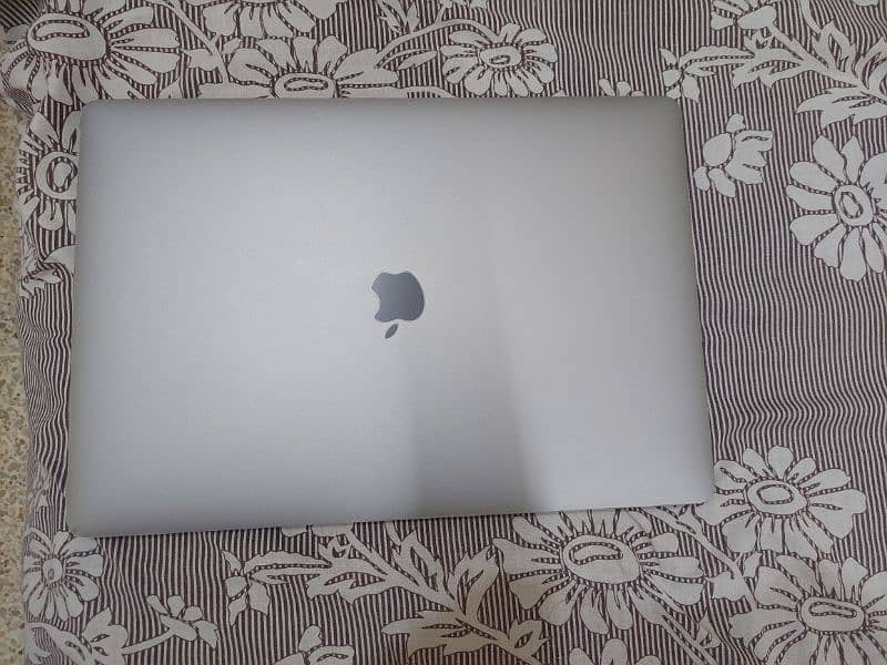 Apple MacBook Pro 2018 15 inch 2