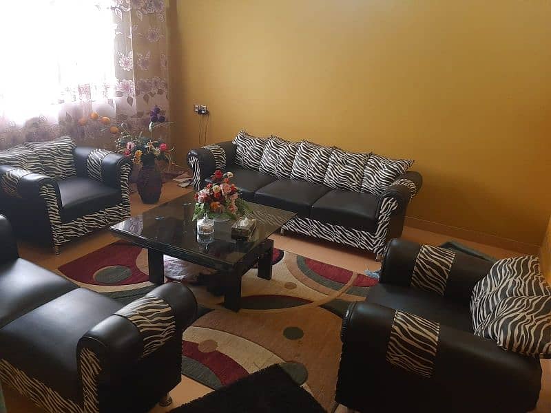 7 seater sofa set with double step table 2