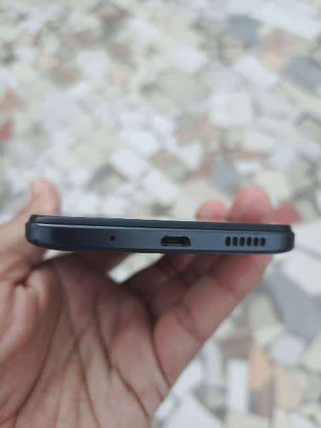 Xiaomi Redmi 12C (4/128) with 5 month warranty 1