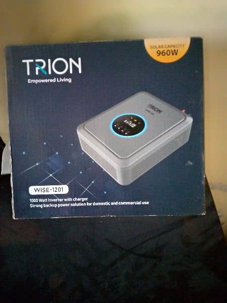 TRION 1000 watt solar inverter 1