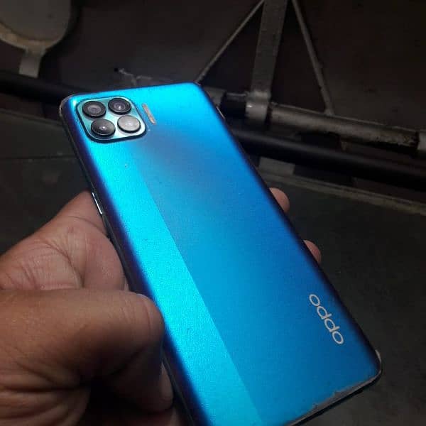 OPPO  F17 PRO WITH BOX ( shade hai display me) 3
