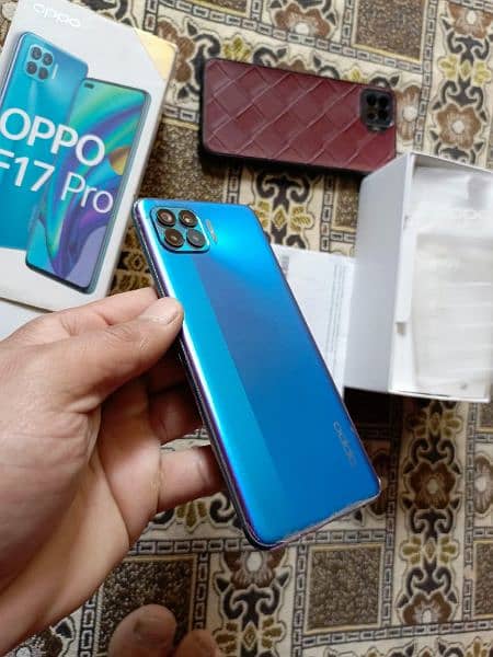 OPPO  F17 PRO WITH BOX ( shade hai display me) 17