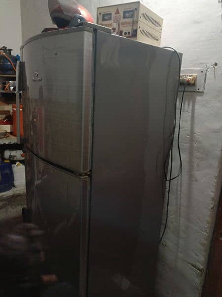 Full size fridge 1