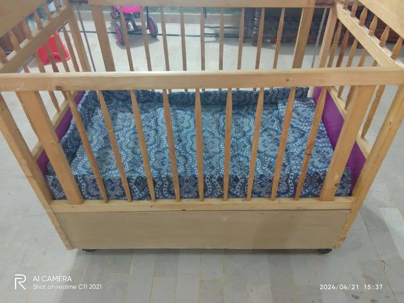 Baby Cot Bed / Wooden Baby Cot 0