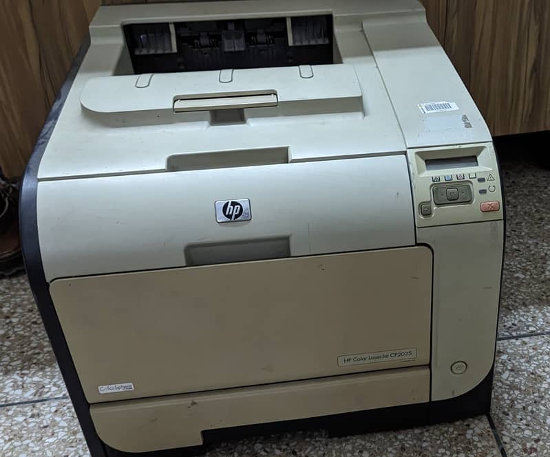 HP CP 2025 LaserJet Colour Printer Home Used with Cartridges 1