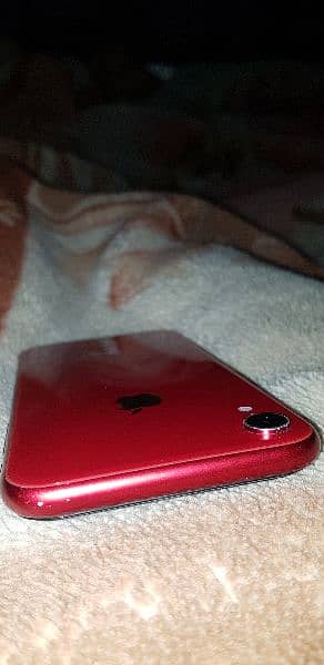 iPhone XR ( RED Colous ) 1