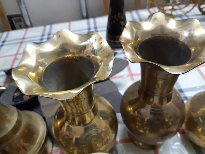 Brass Showpieces for Decoration 16