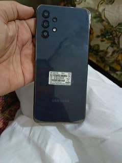 sumsumg a32. Fresh condition. no any fault. with box and charger