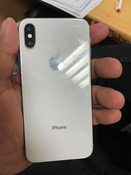 iPhone X 1