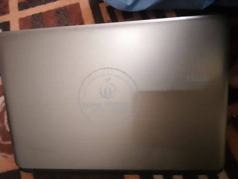 Want to sale Haier core i3 4th generation laptop 5