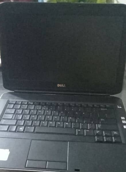 Laptop dell new condition 1