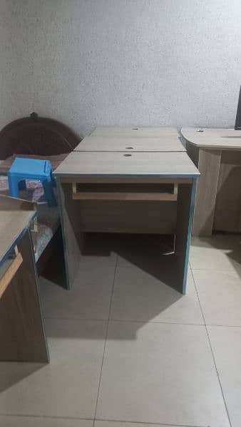 6 new computer tables for sale 5