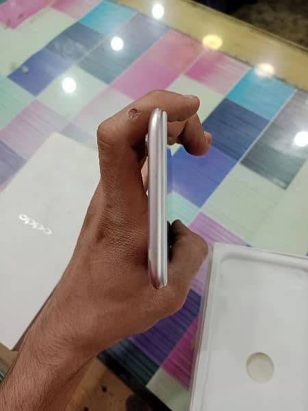 oppo f5 youth with box /03004290400/ 3