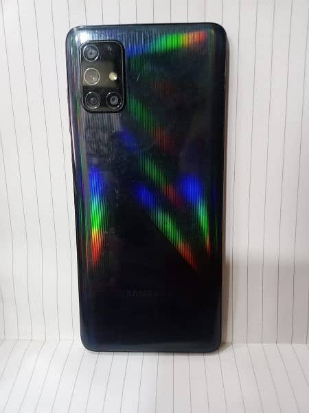 Samsung galaxy A71  8gb/128gb 2
