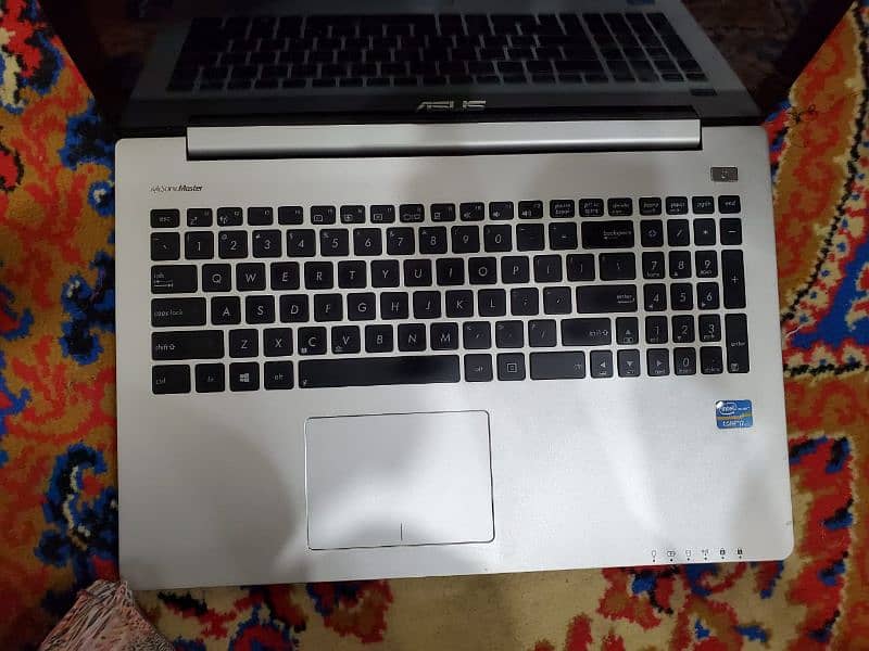 asus laptop silver vs black colour 2