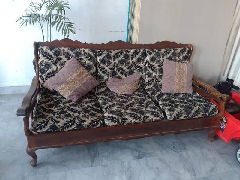sofa Set 5 seater Total Original Wood with Molty Foam 1