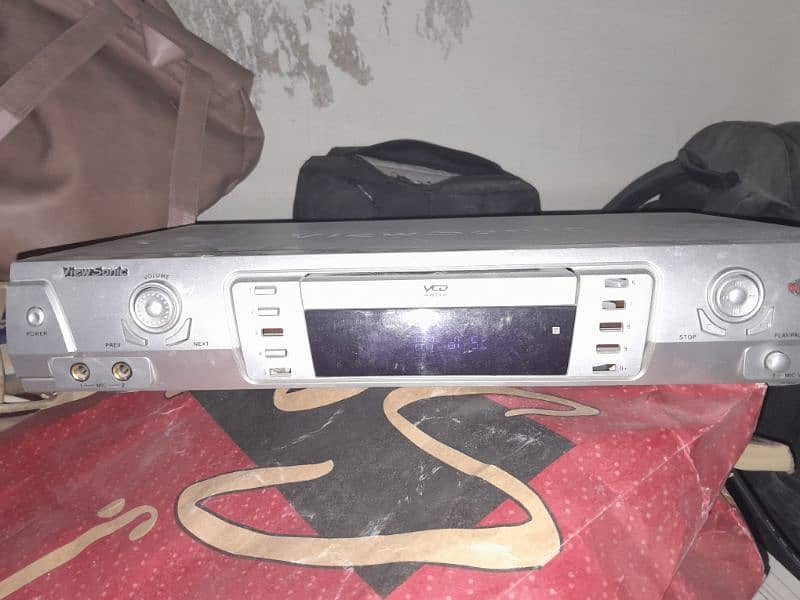 VCD video placer company:view sonic 10/10 condition 0