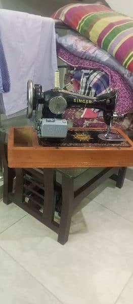 Singer Sewing machine 0