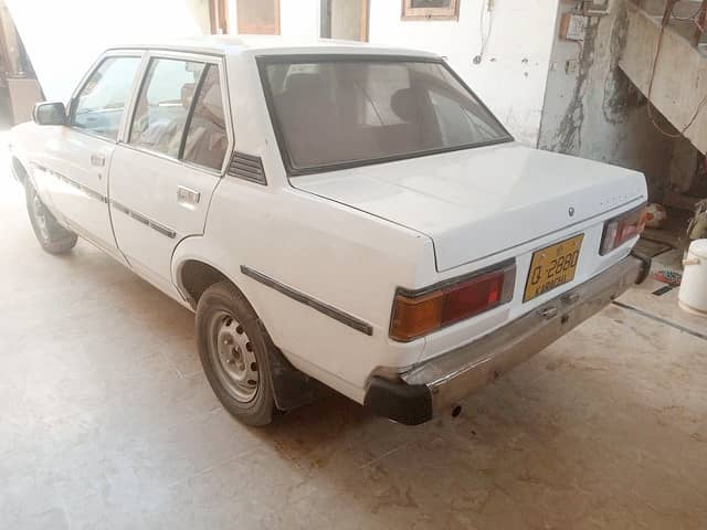 Toyota Corolla, 1980 , 44 years old , Saloon 7