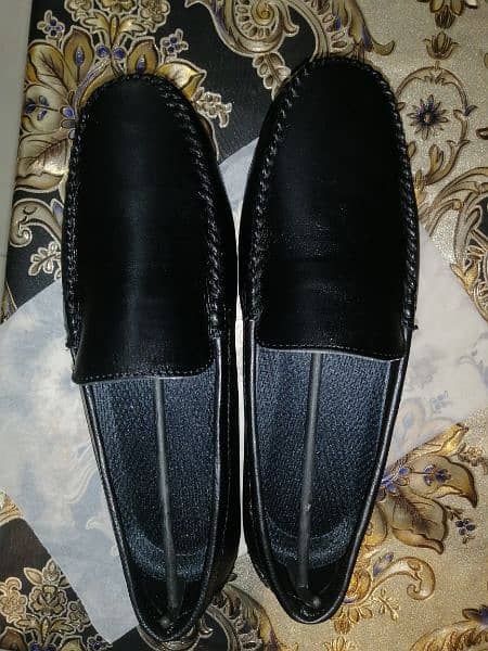 100% Genuine Imported leather loaffer avaliable for sale. 1