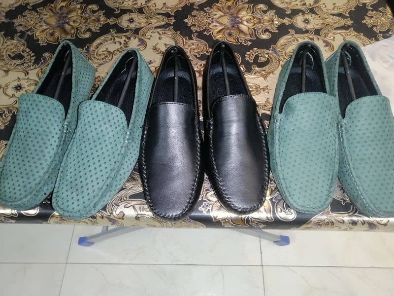 100% Genuine Imported leather loaffer avaliable for sale. 9