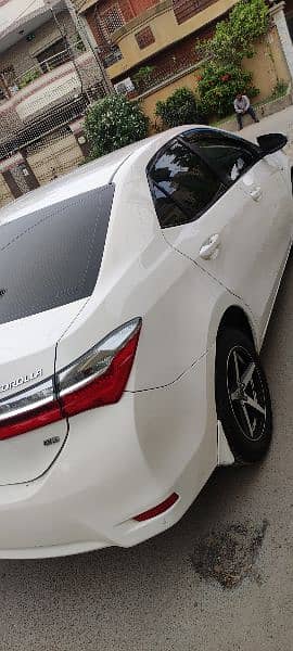Toyota Corolla GLI Automatic 1.3 VVTI 2020 super white 4