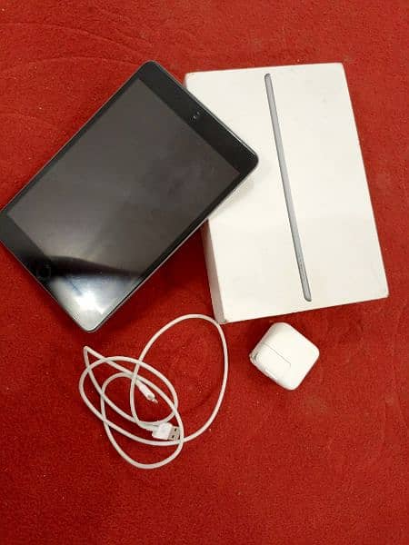 ipad mini 5 fresh conditions 64gb with full box 1