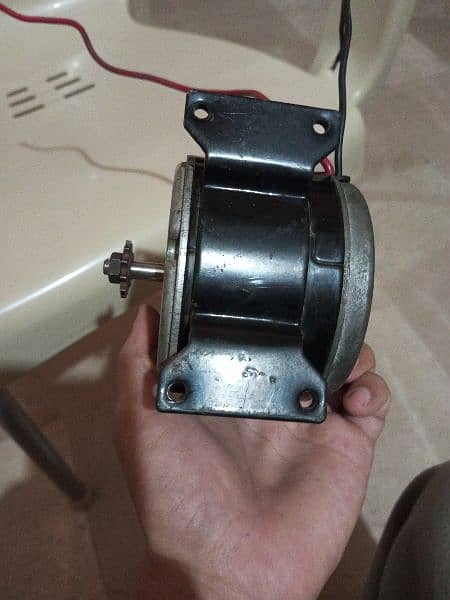 SOLAR DC MOTOR FOR DONKEY PUMP 3